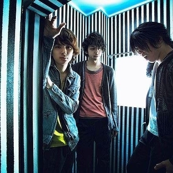 UNISON SQUARE GARDEN - 君はともだち