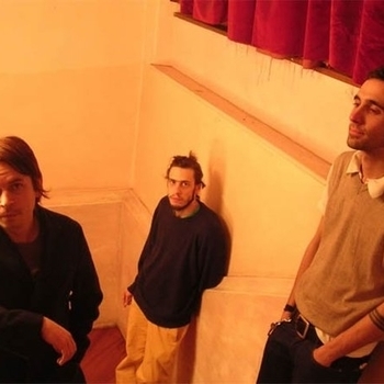Ulan Bator - Metal, Bombing Down Acid House