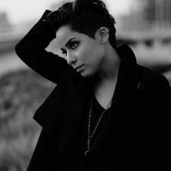 Vicci Martinez - Afraid To Sleep