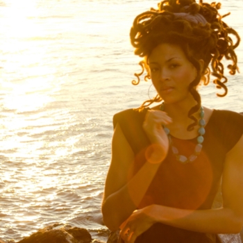 Valerie June feat Carla Thomas - Call Me A Fool (OST из сериала "Наследие / Legacies") (Сезон 3, Серия 9)