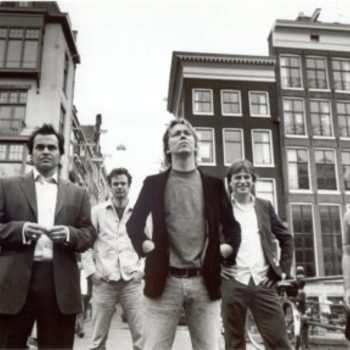 Van Dik Hout - Dit Is Het Begin