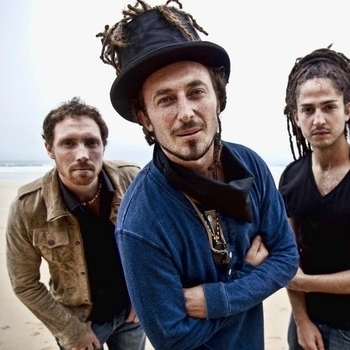 Wille and the Bandits - Scared Of The Sun