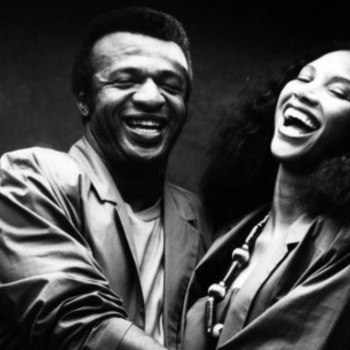 Womack & Womack - Baby I'm Scared of You