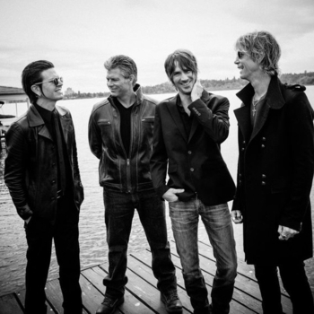 Walking Papers - I’ll Stick Around