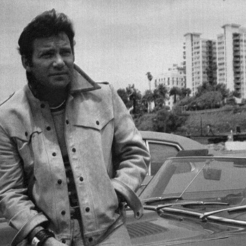 Brad Paisley and William Shatner - Sweet Home Chicago