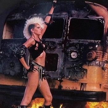 Wendy O. Williams - Know W'am Say'n