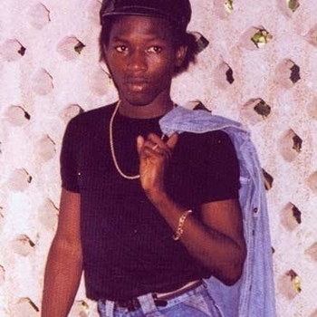 Wayne Smith - Under Mi Sleng Teng