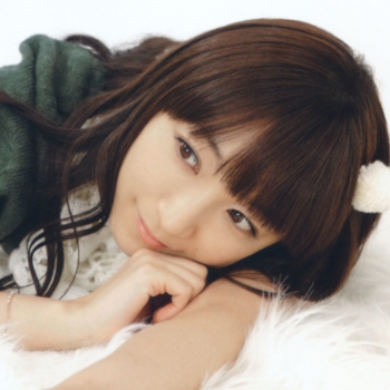 YUI - Rolling star