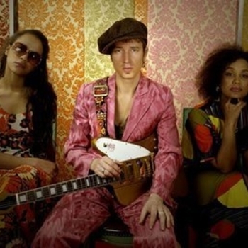 Zita Swoon - At the Barbers'