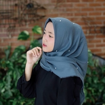 Nissa Sabyan - Ikhlas (Single 2019)