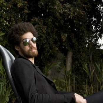 Danger Mouse feat Norah Jones - Black (Rome 2011(