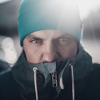 Horus feat Atl, Зараза, Sharon, Ripbeat, Coldcloud - В темноте
