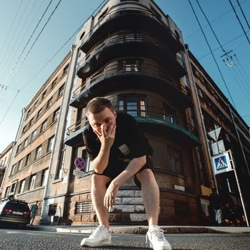 By Индия