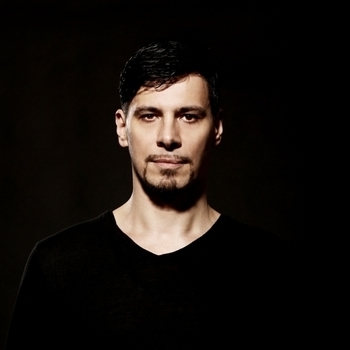 Thomas Gold - Pump Up The Jam
