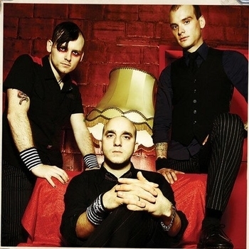 Alkaline Trio - She Lied To The Fbi (My Shame Is True 2013)