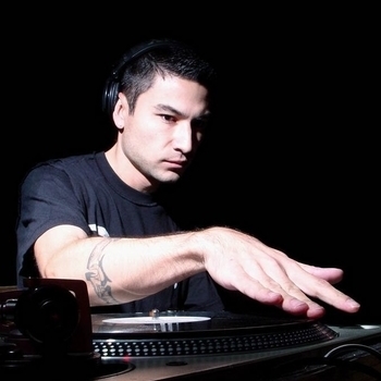 DJ K - Bouge Toi man - DJ Raggamuffin Whiteman feat. Jagan & Stoneman