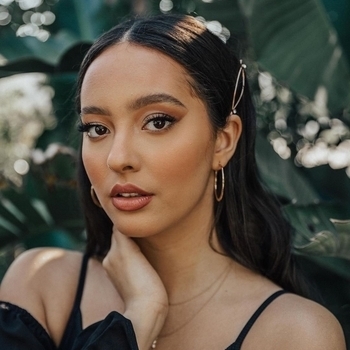 John Legend and Faouzia - Minefields (2020)