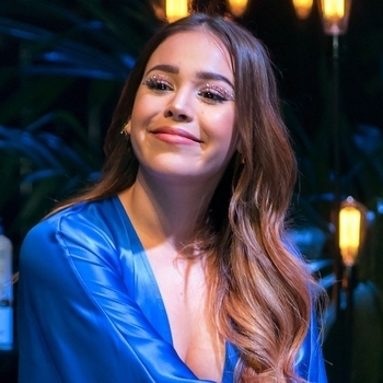 Danna Paola - AMOR ÁCIDO