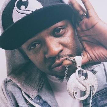 Stevie Stone - Trappin' On the Hill