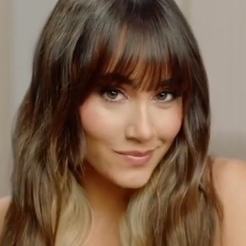 Aitana Ocana - Chandelier (2018)