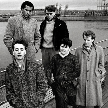 Simple Minds - Don't You Forget about Me (Мелодия из фильма "Идеальный голос / Pitch Perfect")