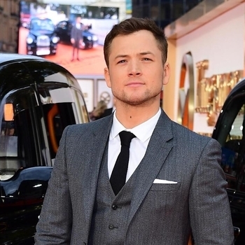 Taron Egerton - The Way I Feel Inside (из мультфильма ''Зверопой'' / ''Sing'')