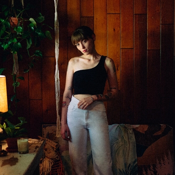 Sasha Alex Sloan - Older
