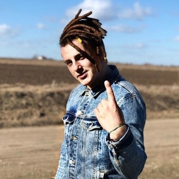 Deesmi feat T1One - Похожая на мать (Single 2019)
