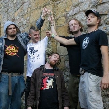 The Dreadnoughts feat The Scratters, The Mighty Shinkickers, Surfin Turnips, Skimmity Hitchers - A-Rovin (Single 2022)