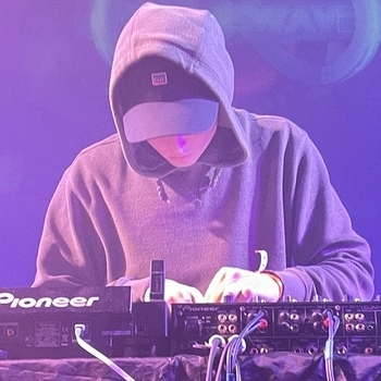ETERNVL SVDNESS, Mahlow - NEOWISE