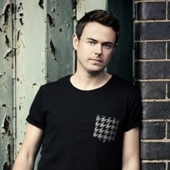 Andrew Rayel and Betsie Larkin, Andy Moor - Love Again