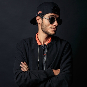 Леша Лэ feat Eshliview - Kenzo