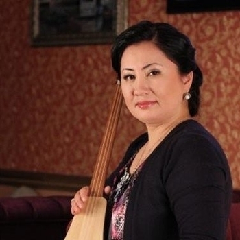 Roza Amanova - Ата-эне кадырын ким билет (Комуз)