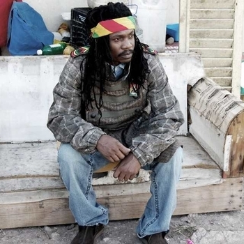 Mark Wonde and Lutan Fyah, Chezidek - Only the Strong (Battle Axe 2009)