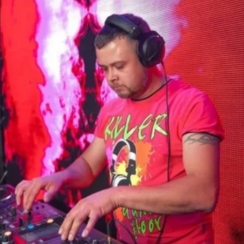DJ Kapral feat Dolocheeva - Big in Japan