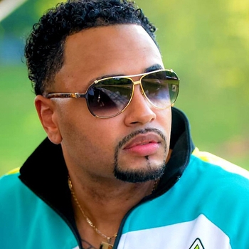 Toby Love feat Karlos Rose - Entra en Mi Vida (Bachata Nation 2016)