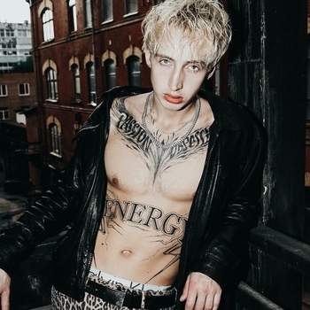 Блондин - Драма (Новинки 2022)