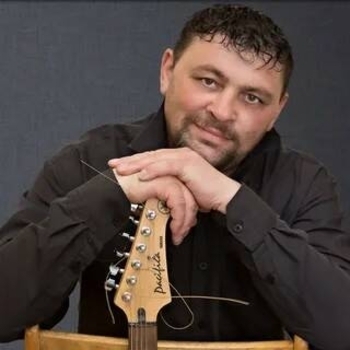 Алексей Новиков - Проводница