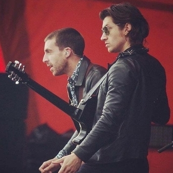 The Last Shadow Puppets - The Dream Synopsis (The Dream Synopsis EP Version)