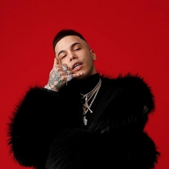 Gims and Sfera Ebbasta - Mamacita (2024)