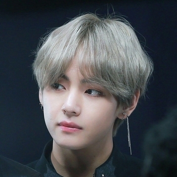 V (BTS) and Jimin (BTS) - 95 graduation (졸업송 Pt.2) (2014)