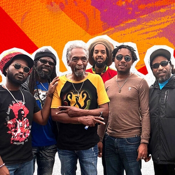 Alpha Blondy and The Wailers - Travailler c'est trop dur