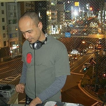 Delhi 2 Dublin - Dreaming (Adham Shaikh's Dreaming in 4D Remix)
