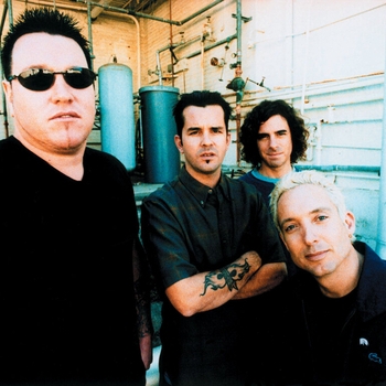 Smash Mouth - Walkin' On The Sun