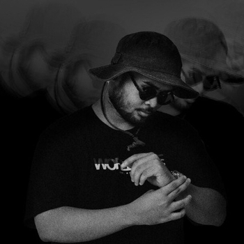 J Levis, Metronome - Presidenti Morti