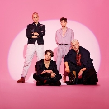 Demi Lovato and The Vamps - Somebody To You