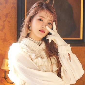 Minnie ((G)i-dle) - Blind Eyes Red (2025)