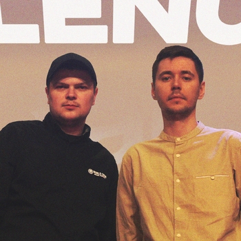 Plenum - lying