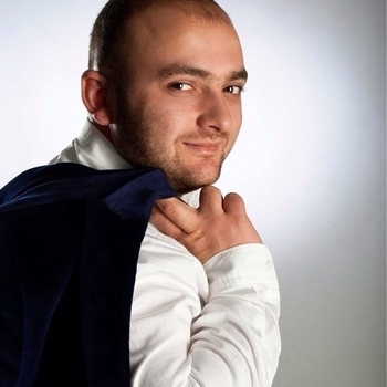 Saro - Брат