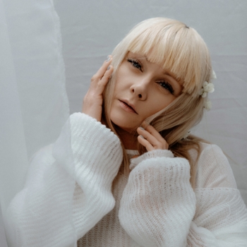Mary Piano - The Snow Lullaby